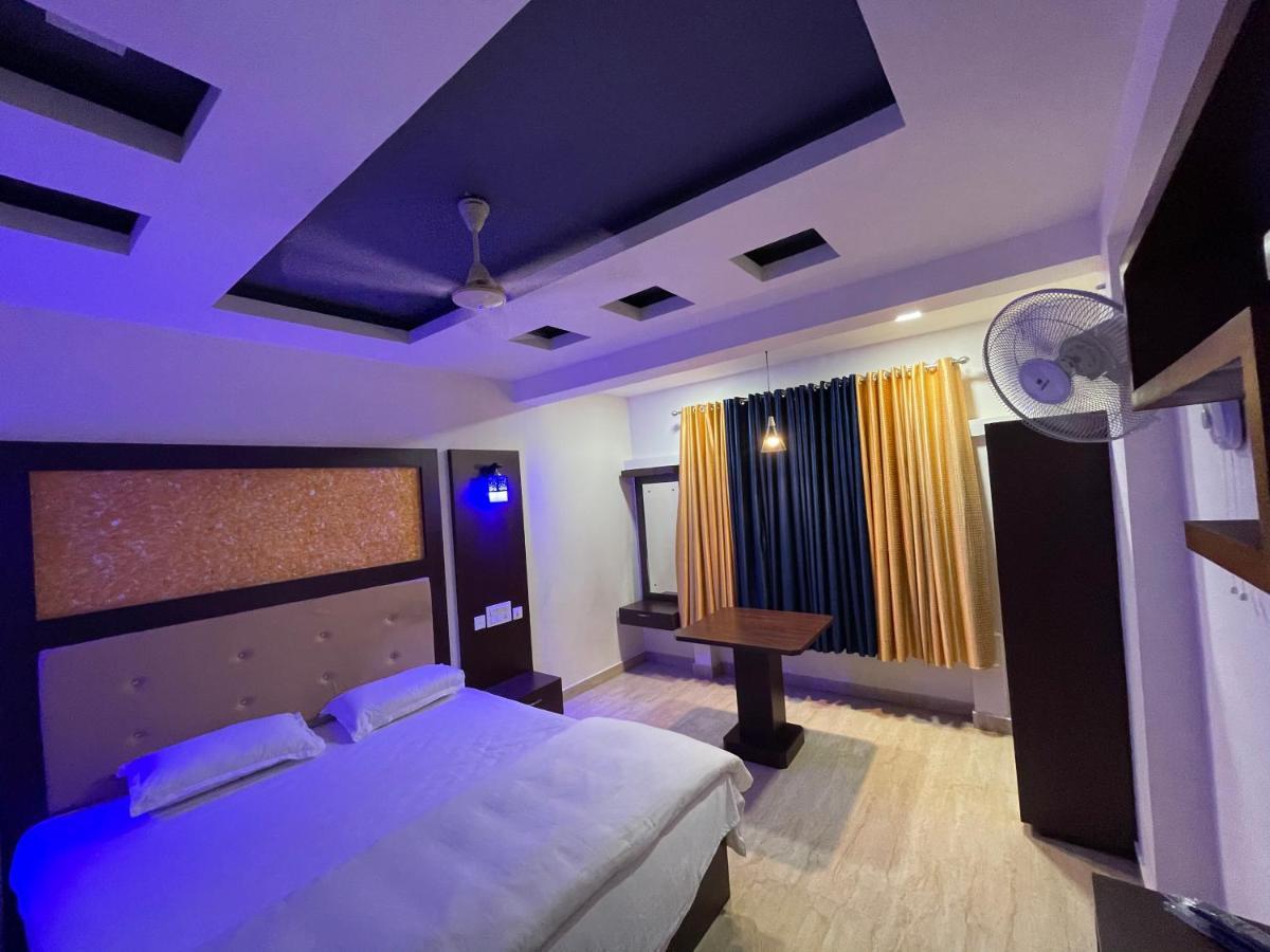 Bassac Residency Hotel Changanācheri Екстериор снимка