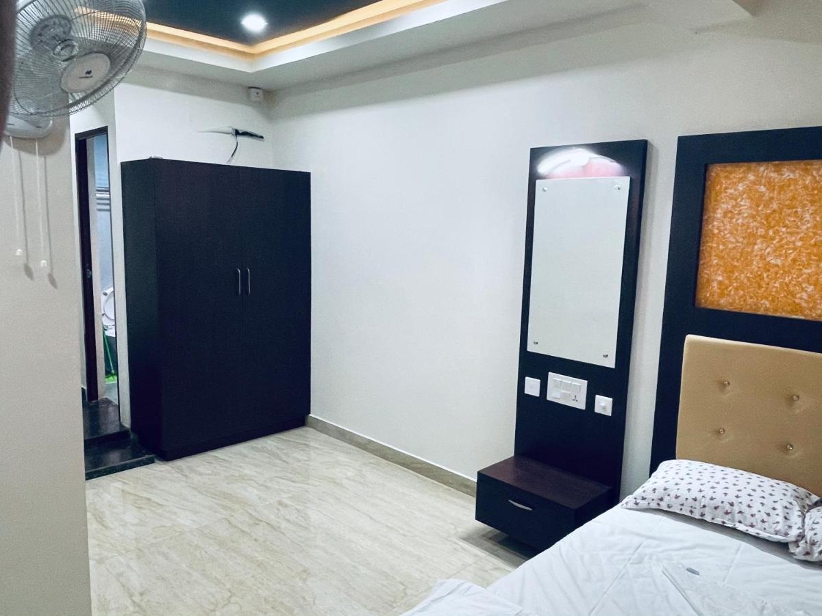Bassac Residency Hotel Changanācheri Екстериор снимка