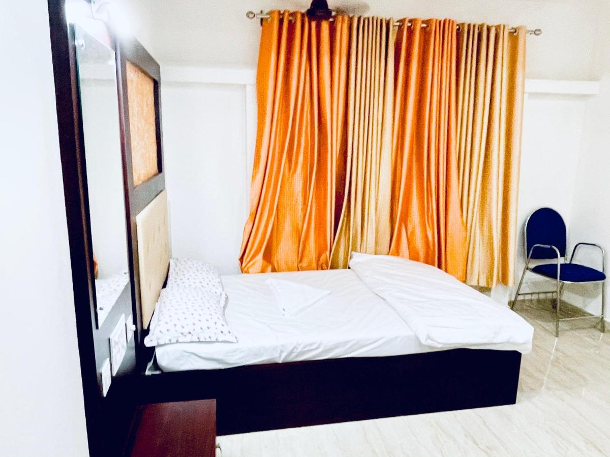 Bassac Residency Hotel Changanācheri Екстериор снимка