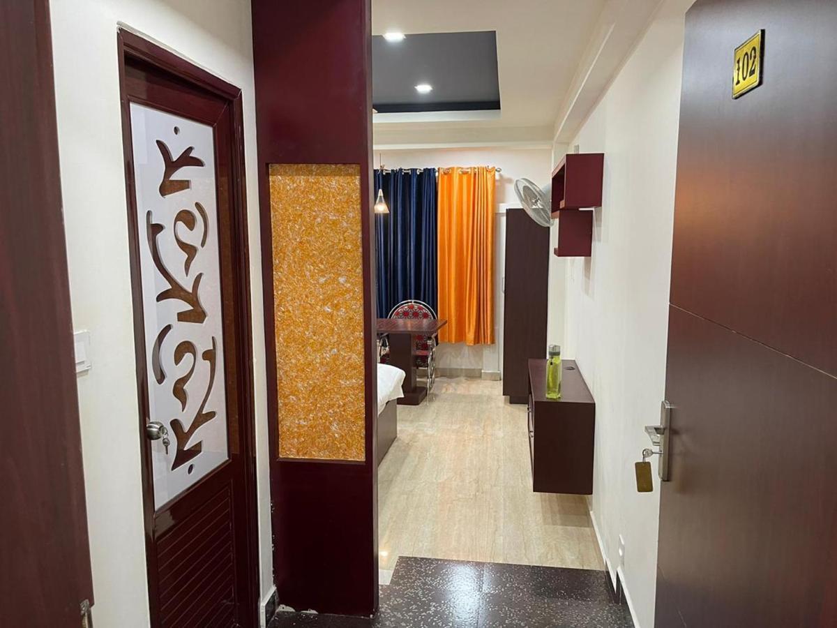 Bassac Residency Hotel Changanācheri Екстериор снимка