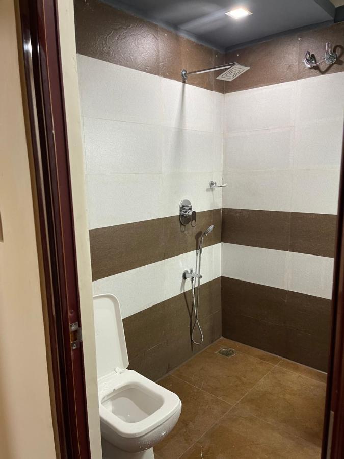 Bassac Residency Hotel Changanācheri Екстериор снимка