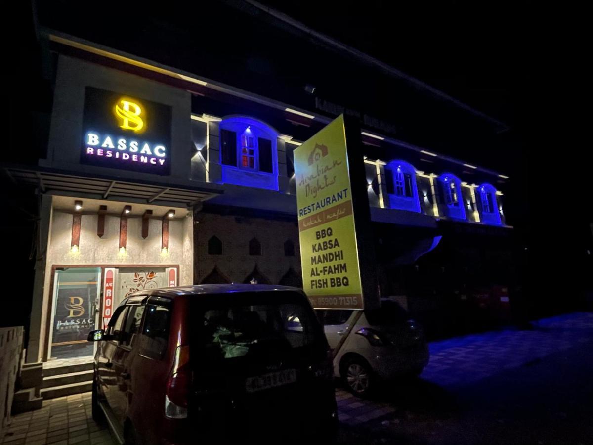 Bassac Residency Hotel Changanācheri Екстериор снимка